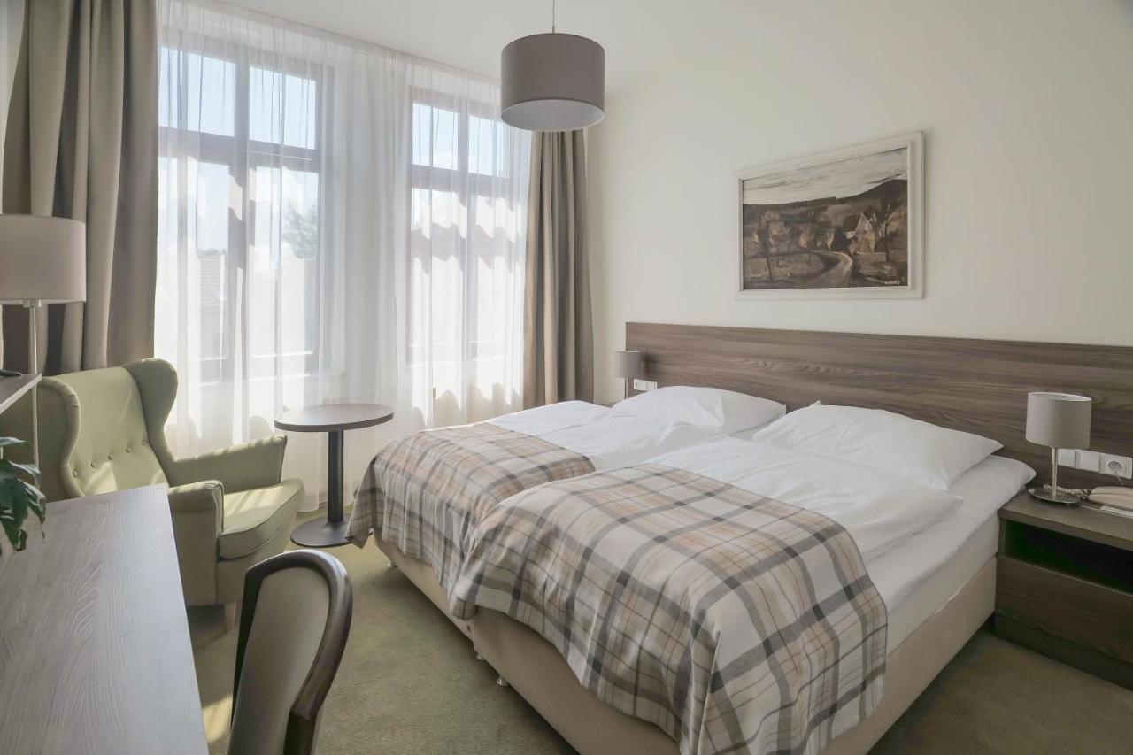 Hotel Zlata Hvezda Litomyšl Exteriör bild