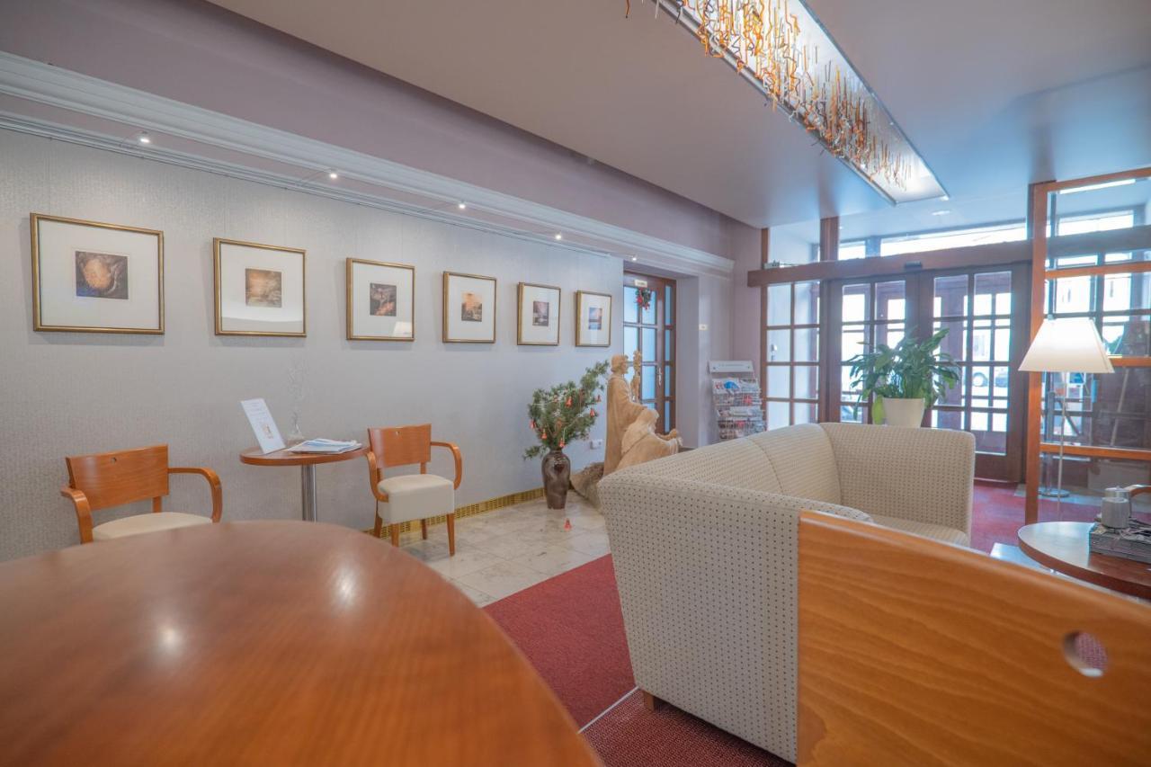 Hotel Zlata Hvezda Litomyšl Exteriör bild