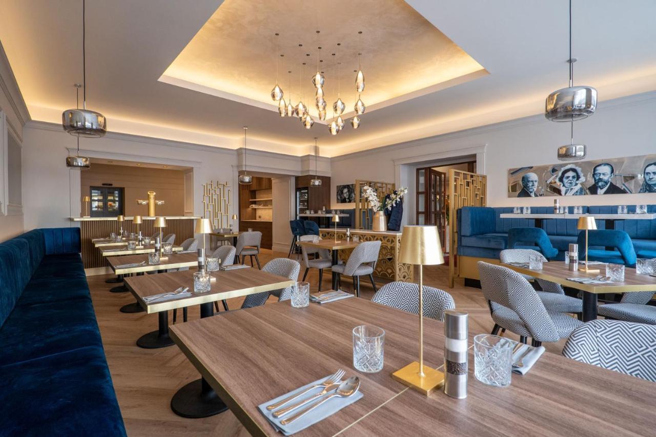 Hotel Zlata Hvezda Litomyšl Exteriör bild